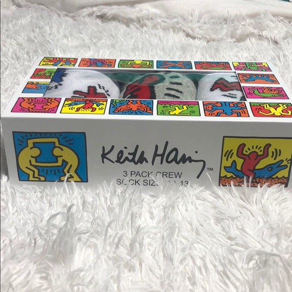 🎉HOST PICK🎉 KEITH HARING Designer 3-Pack Socks - Picture 4 of 7